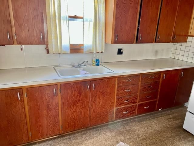 203 W 3rd Street — photo 6