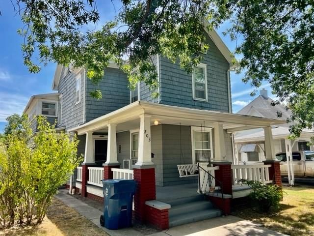 203 W 3rd Street — photo 63