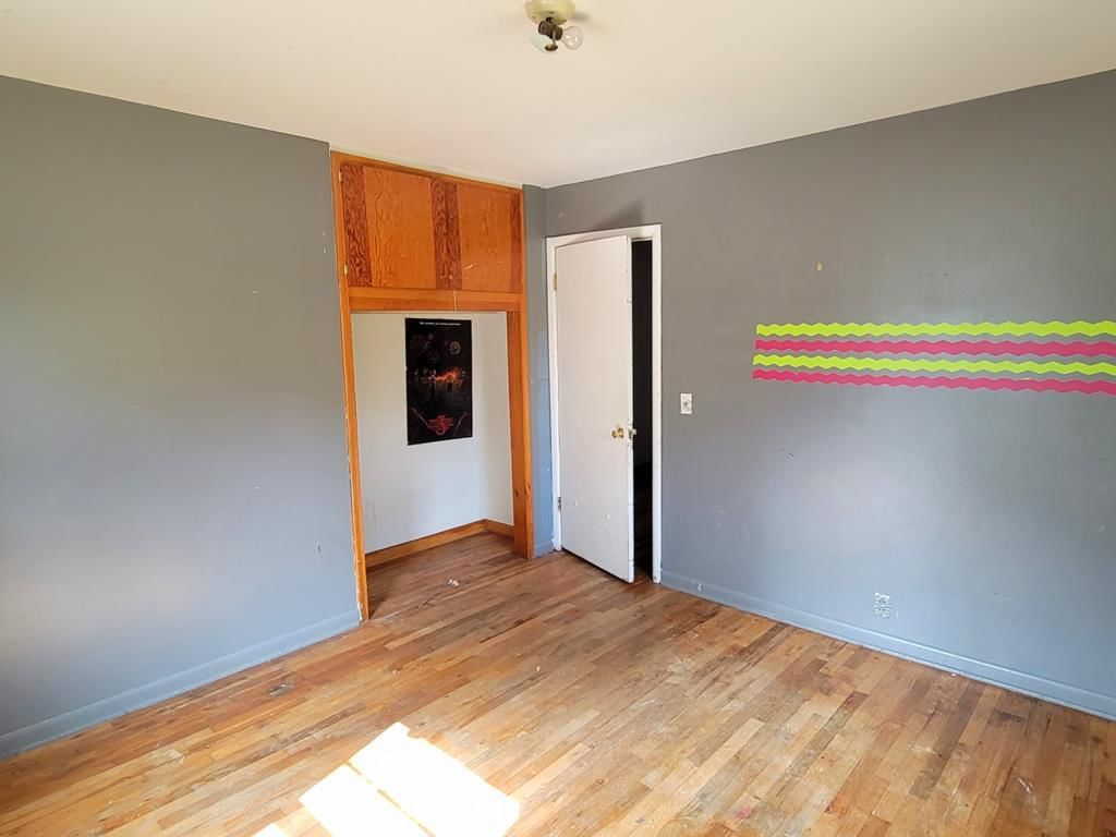 221 Taylor Road — photo 12