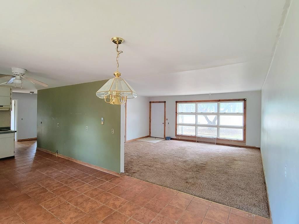 221 Taylor Road — photo 5