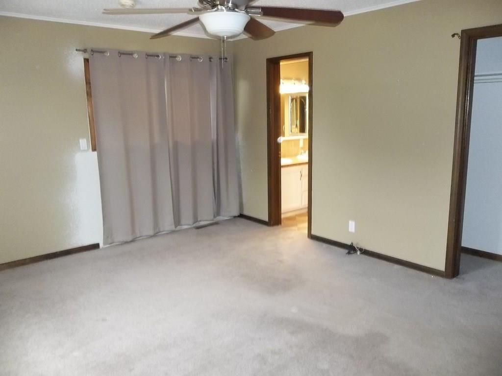 902 S Gretchen N/A — photo 20