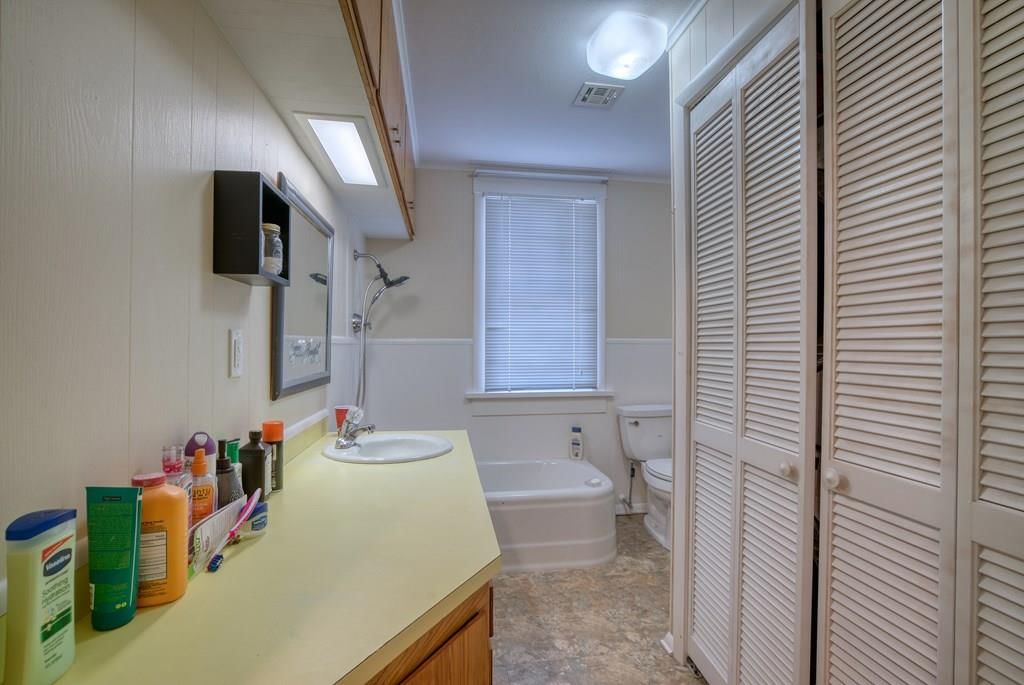 323 W Davis Drive — photo 17