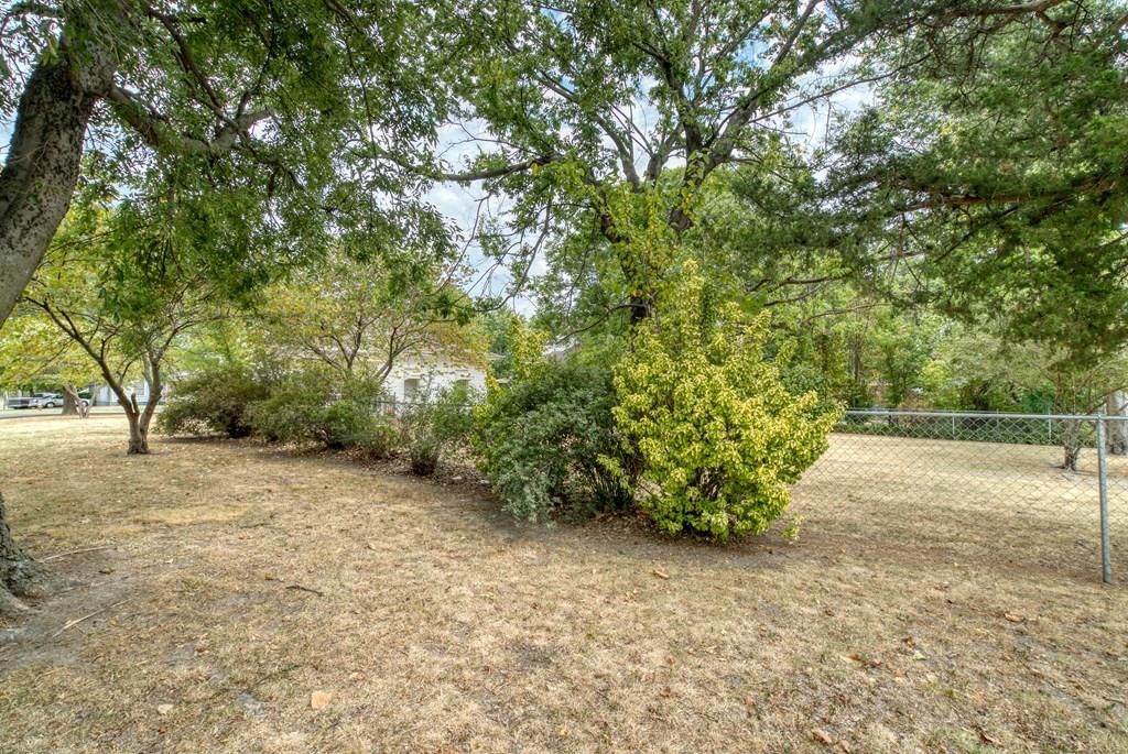 323 W Davis Drive — photo 21