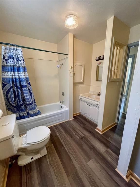 2708 Crawford N/A — photo 15