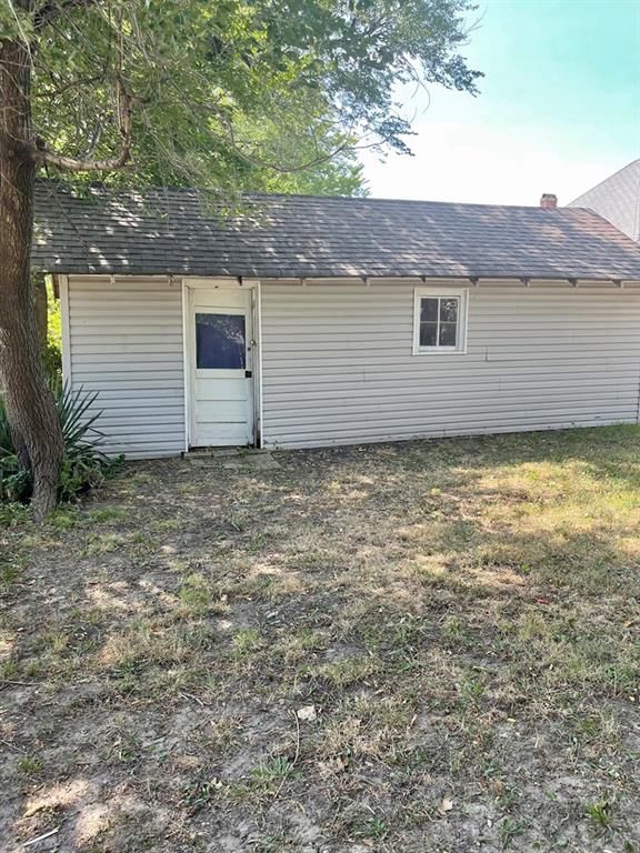 2708 Crawford N/A — photo 20