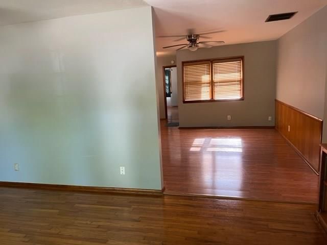 309 N Ohio Street — photo 10