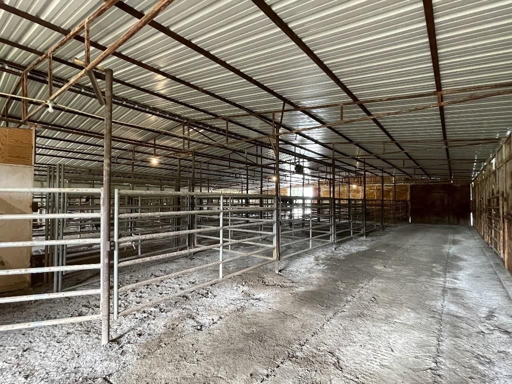 3580 CR 5400 N/A — photo 36