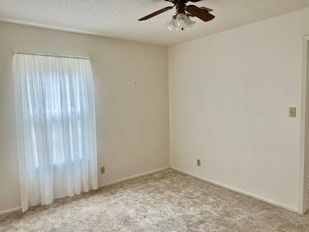 3012 Redwood Avenue — photo 15