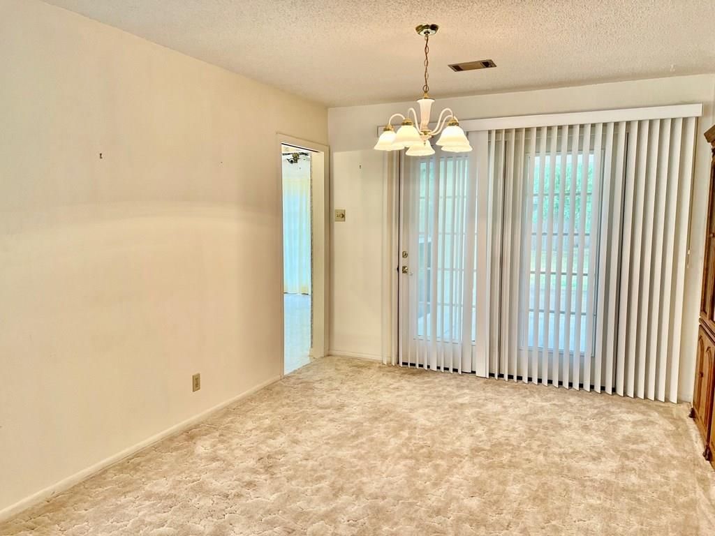 3012 Redwood Avenue — photo 9