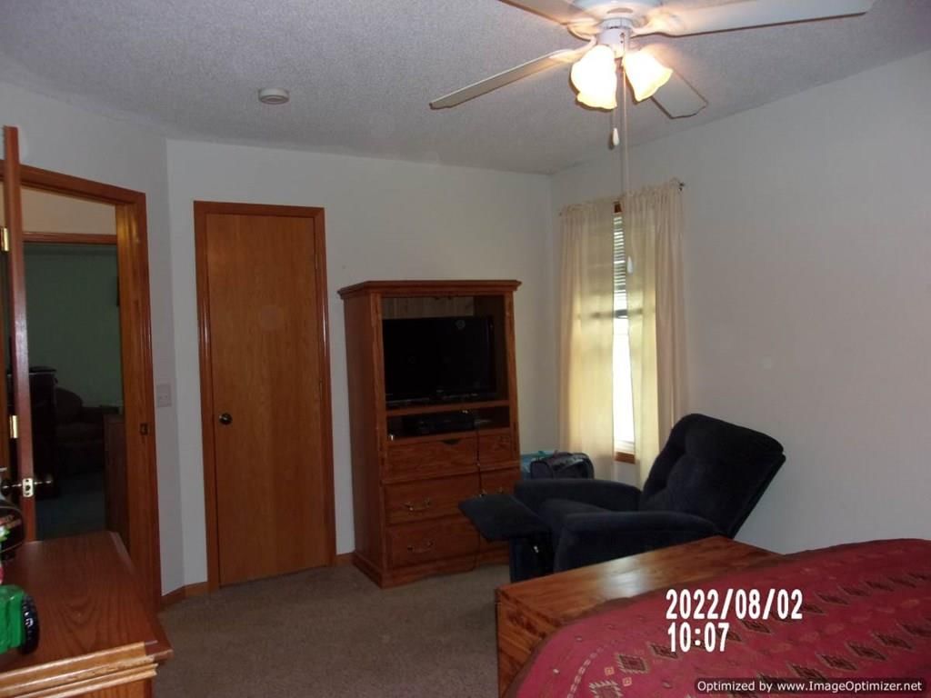 426 S 15th N/A — photo 29