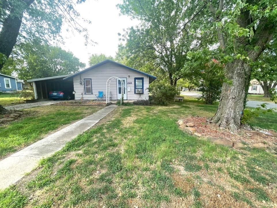 248 E 5th N/A — photo 2