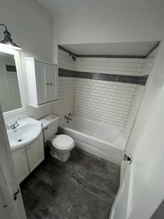 519 E 17th Street — photo 21