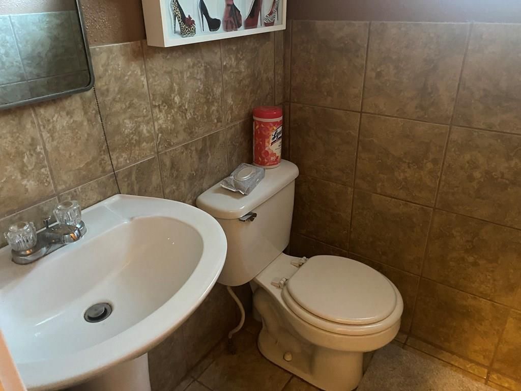 709 E Main N/A — photo 13