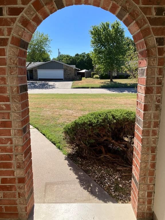 1110 S Rutter N/A — photo 15
