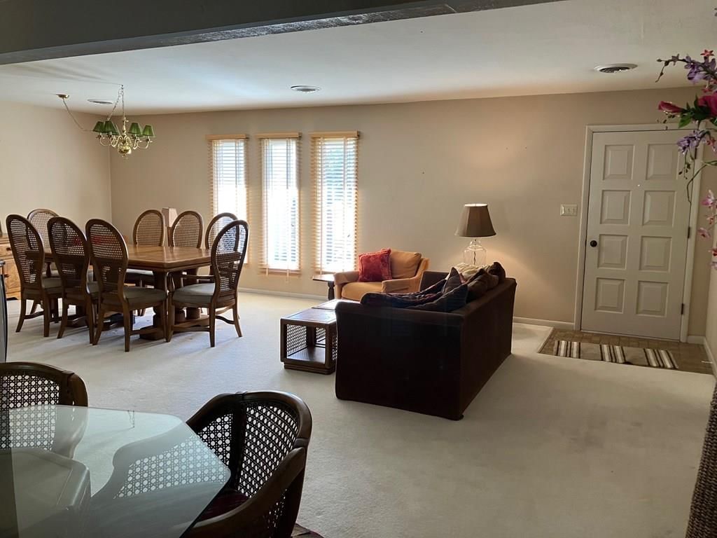 1110 S Rutter N/A — photo 18