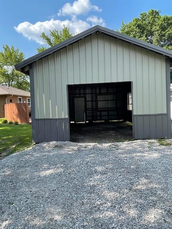 106 S Dreher N/A — photo 7