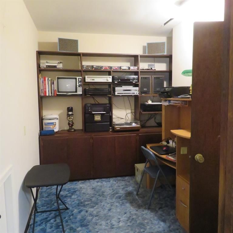 909 E GARFIELD N/A — photo 30