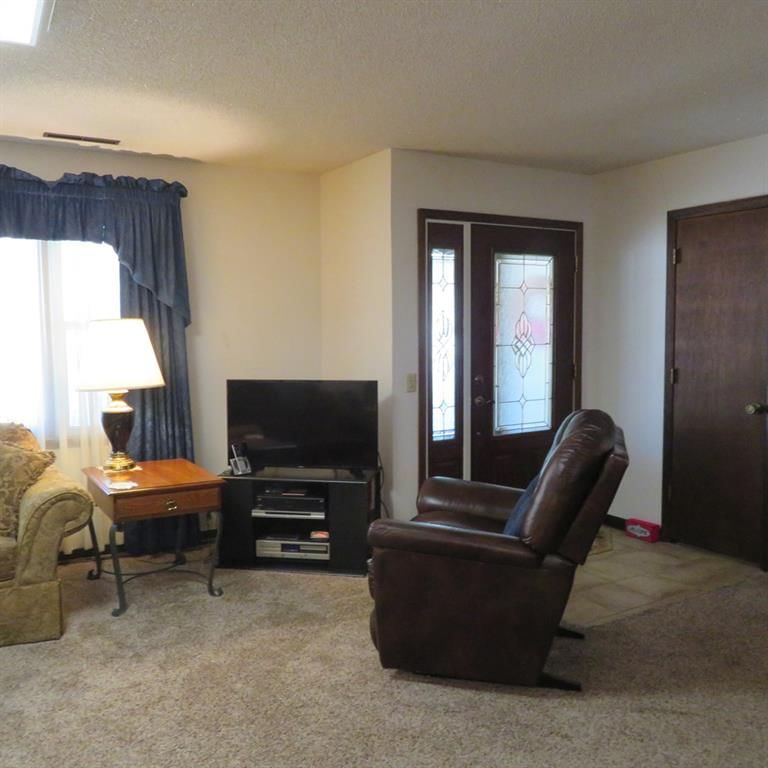 909 E GARFIELD N/A — photo 5