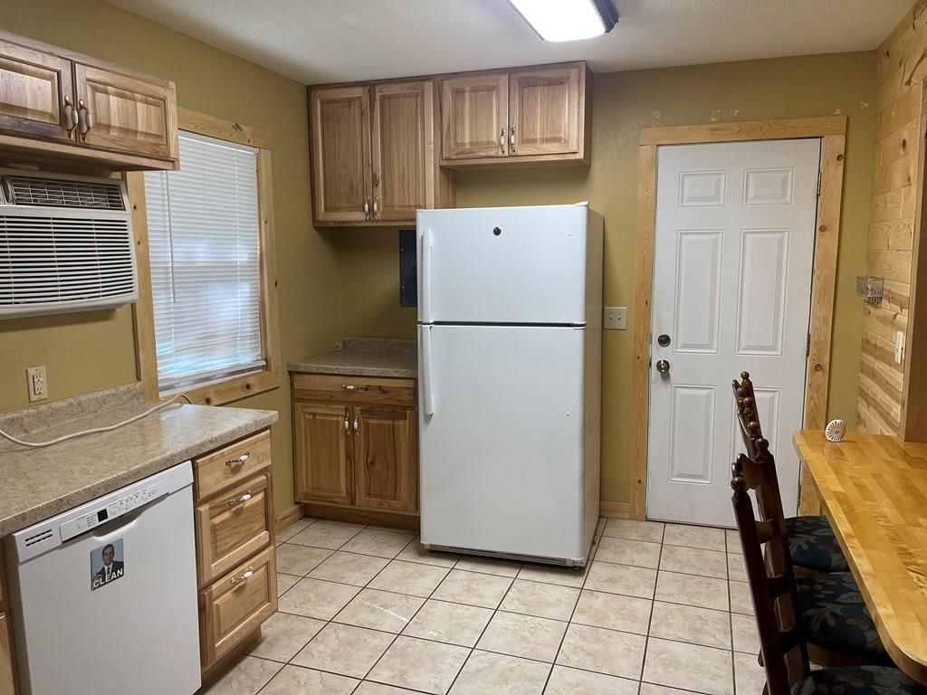644 Merchant N/A — photo 7