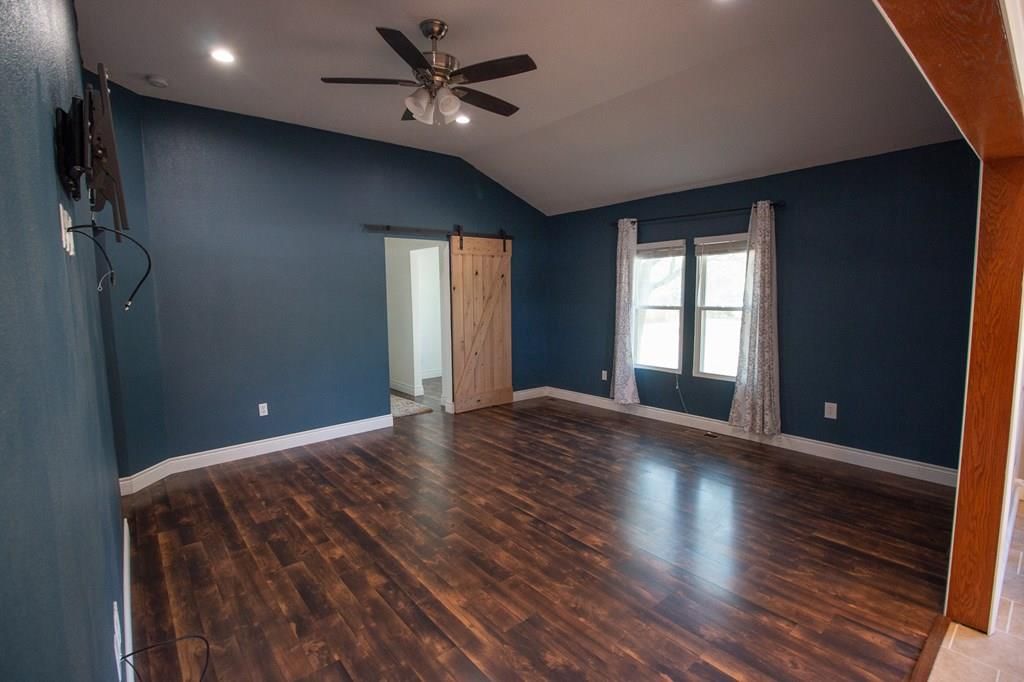 4810 NE Coal Valley Road — photo 16