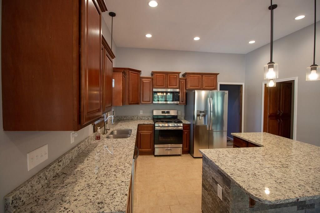 4810 NE Coal Valley Road — photo 17