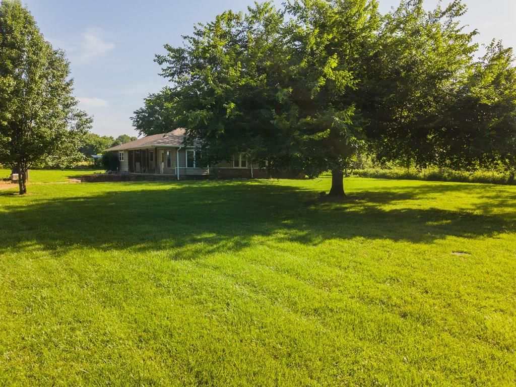 4810 NE Coal Valley Road — photo 9