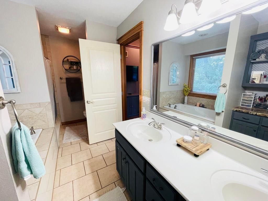 102 E Leighton N/A — photo 9