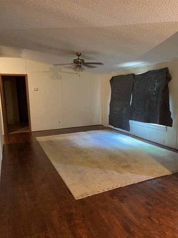 2417 Thornton Avenue — photo 12