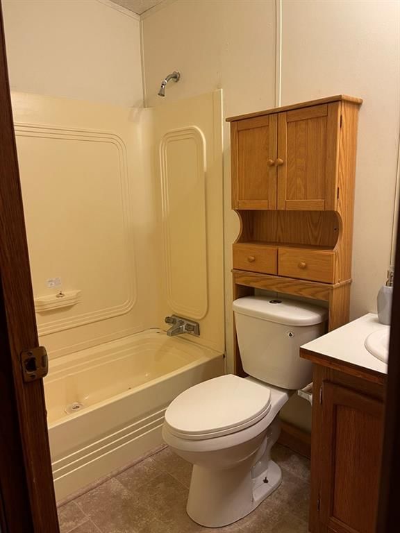2417 Thornton Avenue — photo 21