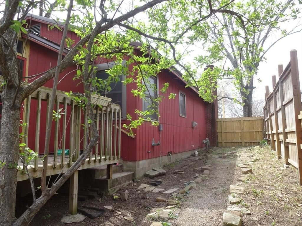 1034 N Park Boulevard — photo 17