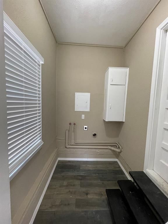 616 W Riley N/A — photo 12