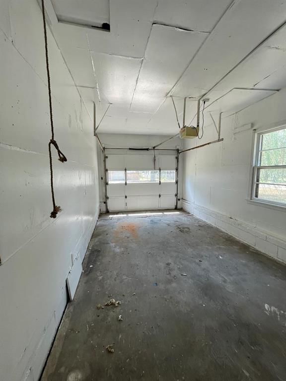 616 W Riley N/A — photo 21