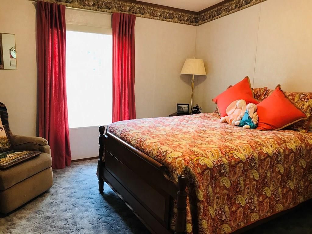 1002 N Kansas N/A — photo 15