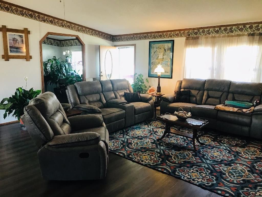 1002 N Kansas N/A — photo 6