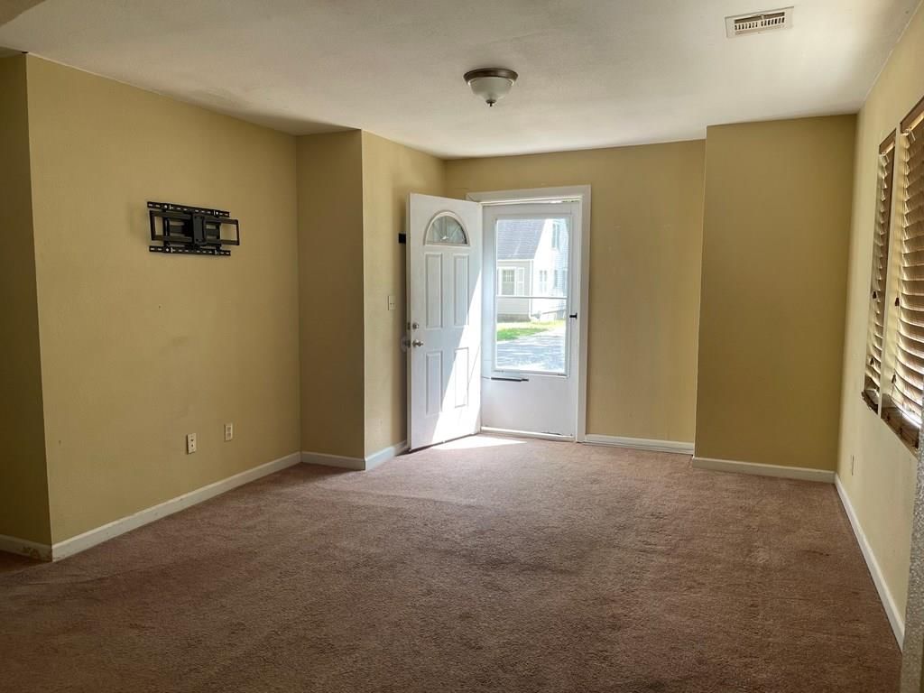 3147 Belmont N/A — photo 3