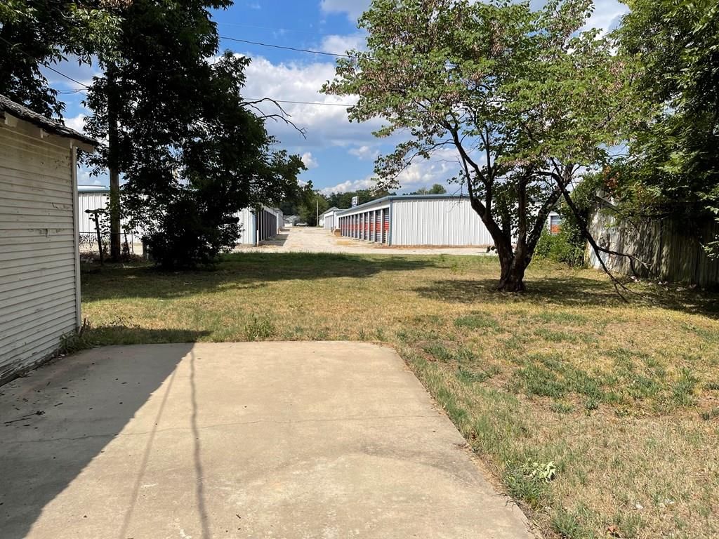 3147 Belmont N/A — photo 26