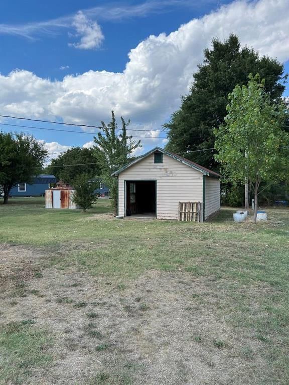 512 Kansas Avenue — photo 4