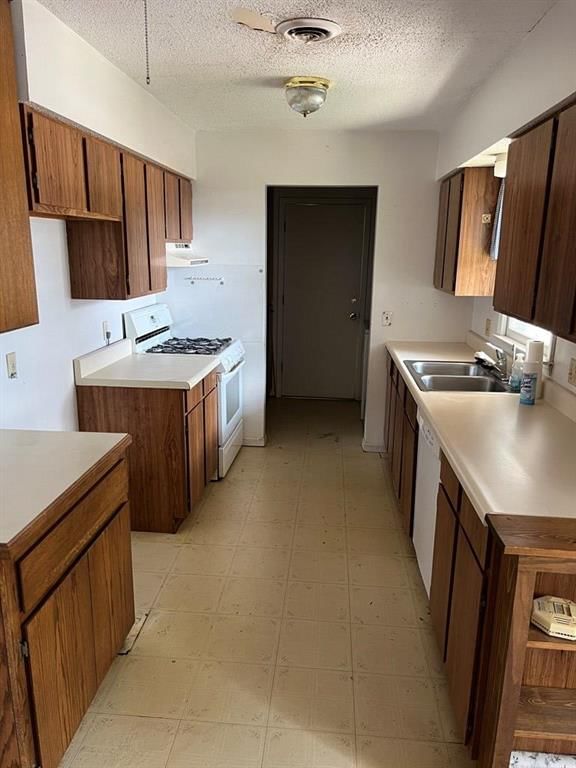 512 Kansas Avenue — photo 8