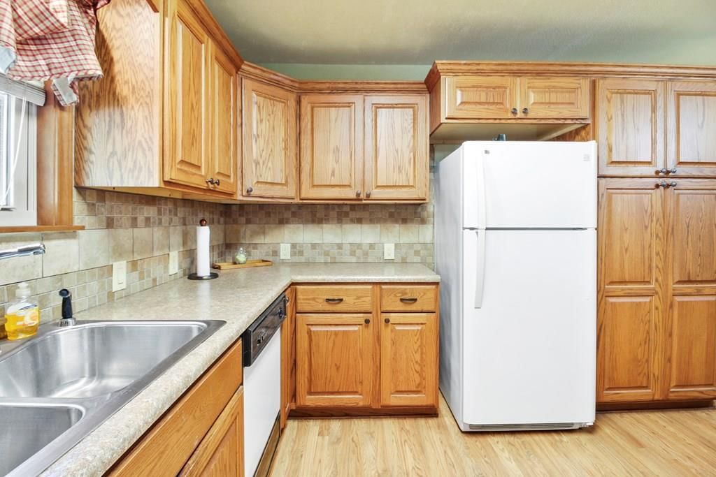 710 E Main Street — photo 22