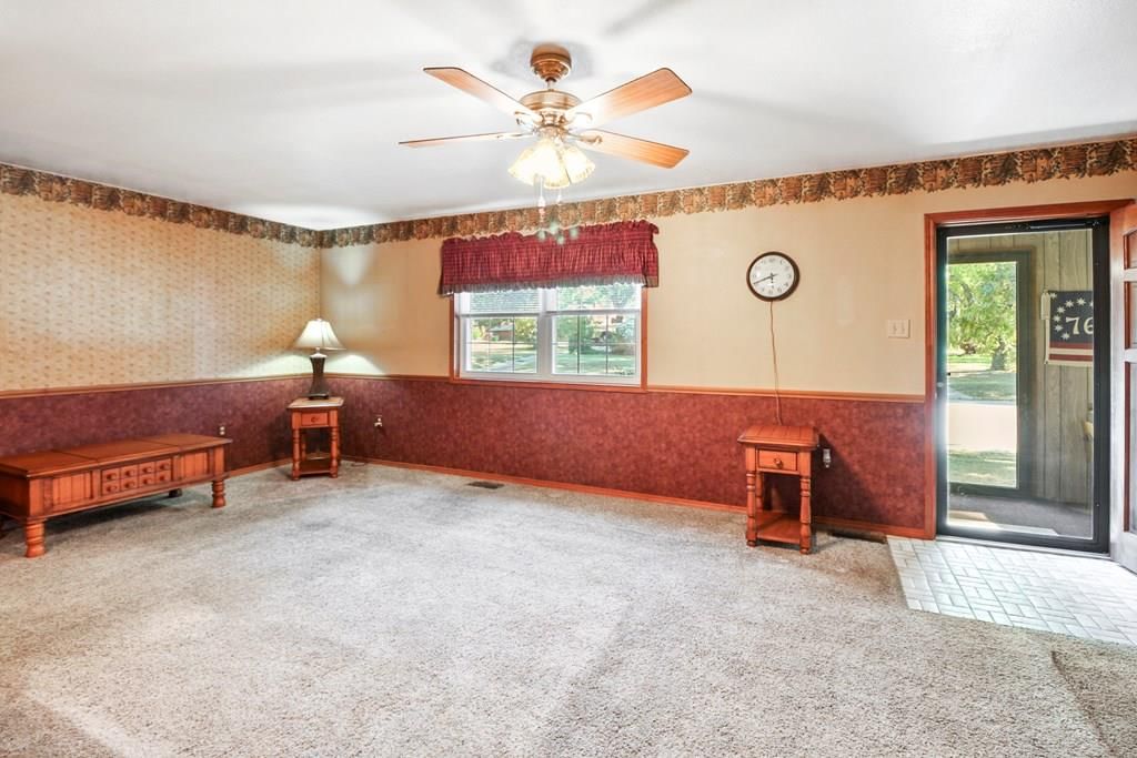 710 E Main Street — photo 5