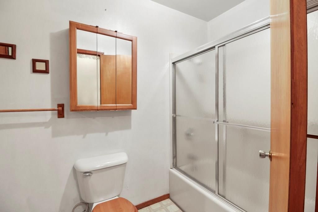 710 E Main Street — photo 10