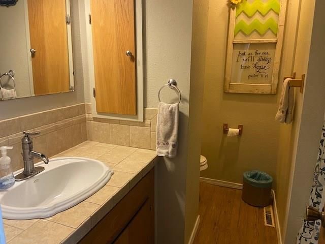 208 N Butler N/A — photo 18