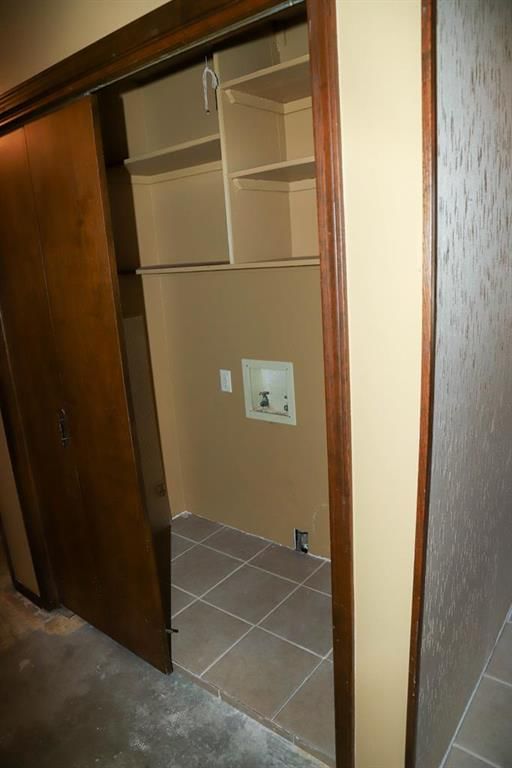 307 N Edgewood Drive — photo 19