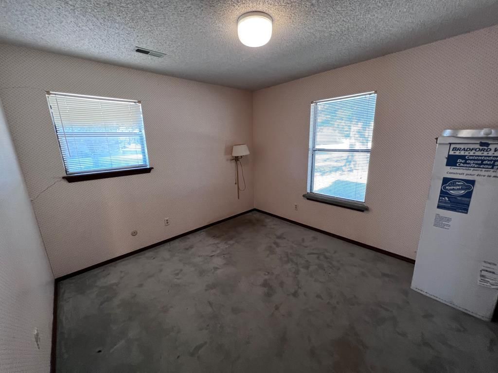 307 N Edgewood Drive — photo 27