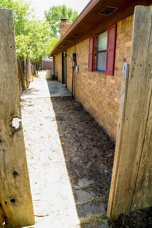 307 N Edgewood Drive — photo 50