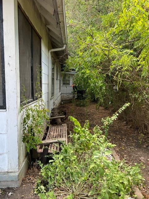 1313 W 9th Street — photo 20