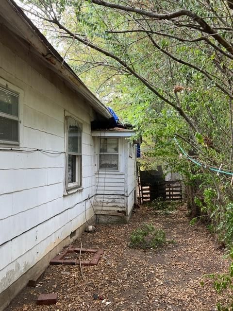 1313 W 9th Street — photo 22