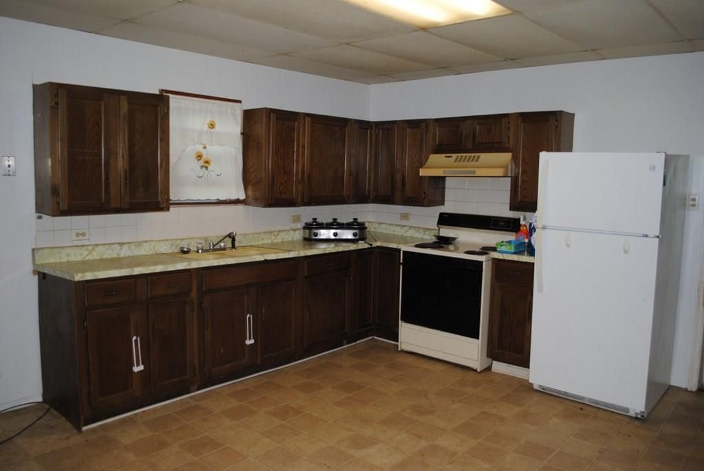 611 E Poplar N/A — photo 21