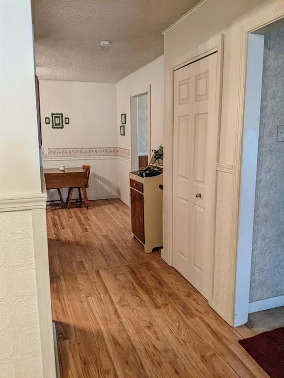 605 W Oak Street — photo 18