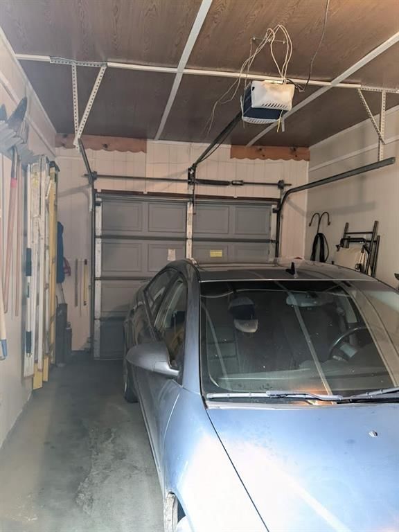 605 W Oak Street — photo 50